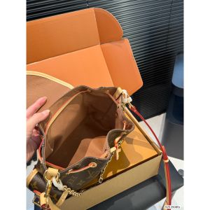 ルイヴィトン ショルダーバッグ LV2025FW オシャレ A31639