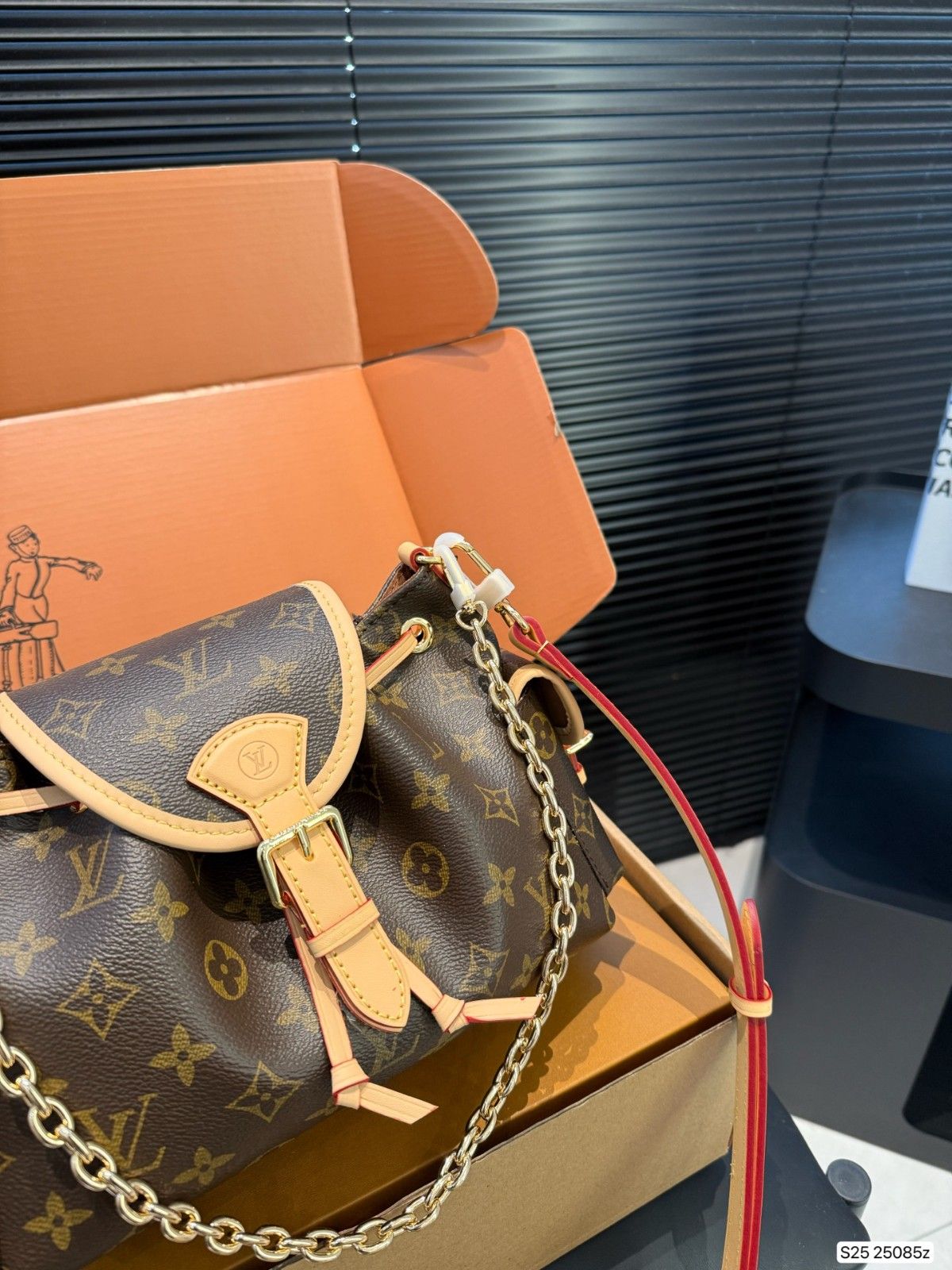 ルイヴィトン ショルダーバッグ LV2025FW オシャレ A31639