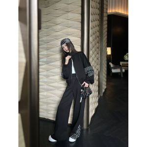 ルイヴィトン 上下セット 秋冬 レディース A31636