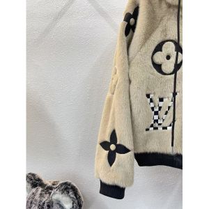 ルイヴィトン ジャケット もこもこ 高級感 A31629