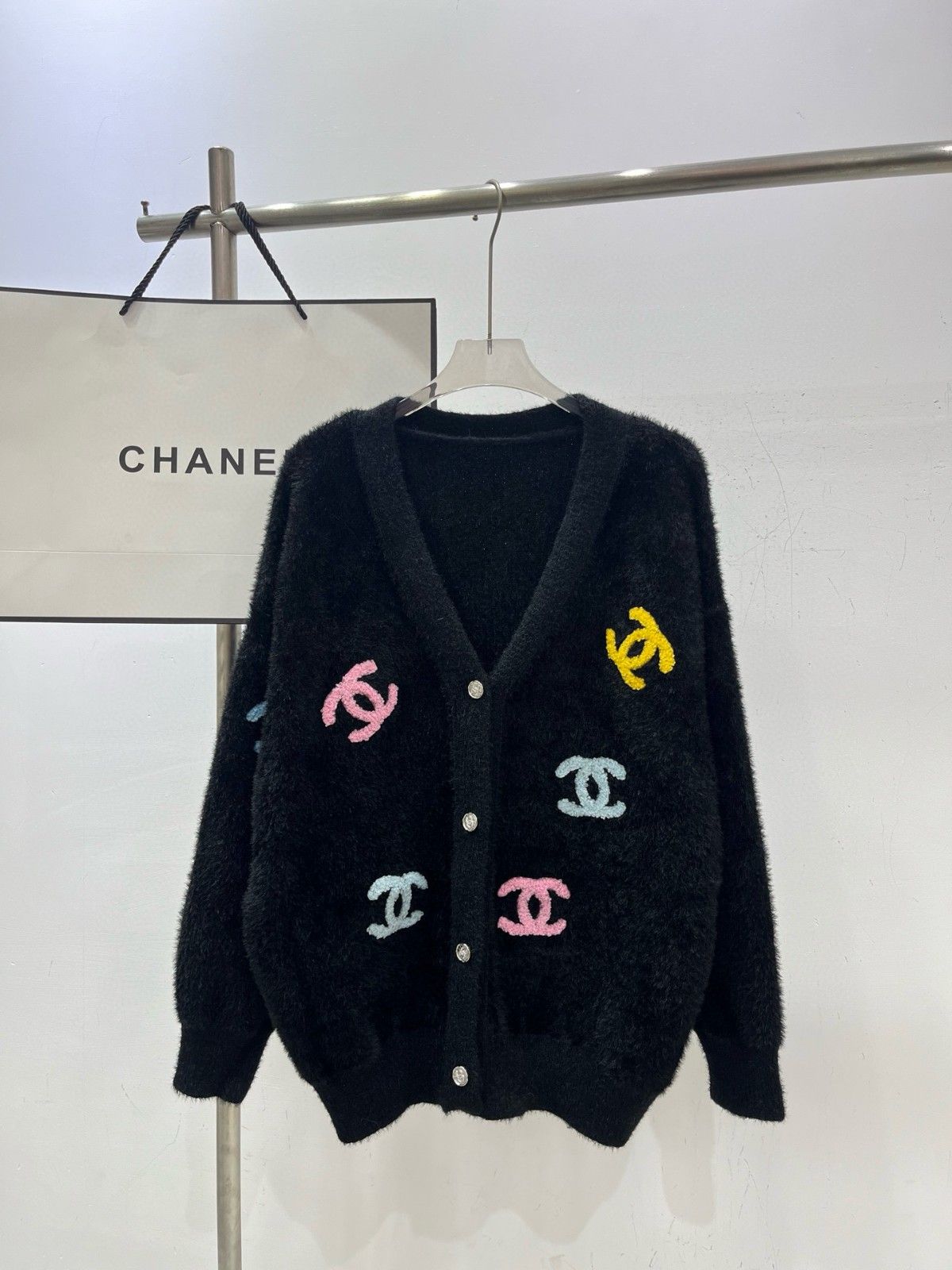 シャネル カーディガン レディース 可愛い A31631