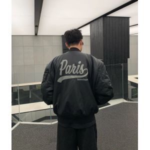 バレンシアガ レザージャケット カッコイイ A31623