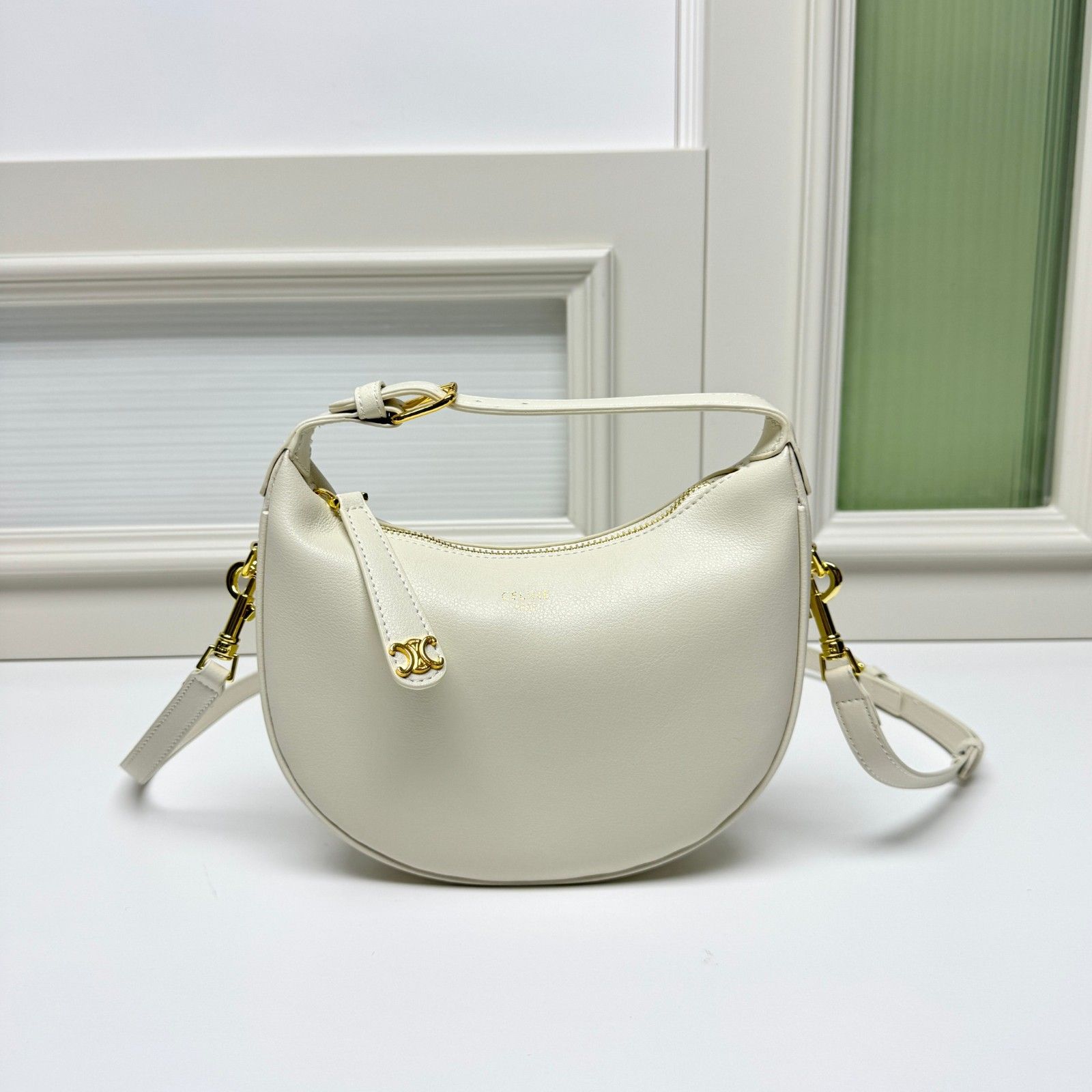 セリーヌ ホーボーバッグ 可愛い ショルダーバッグ A31660