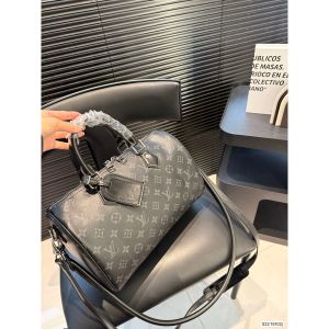 ルイヴィトン Lv X Nigo Keepall 30 クラシック A31658