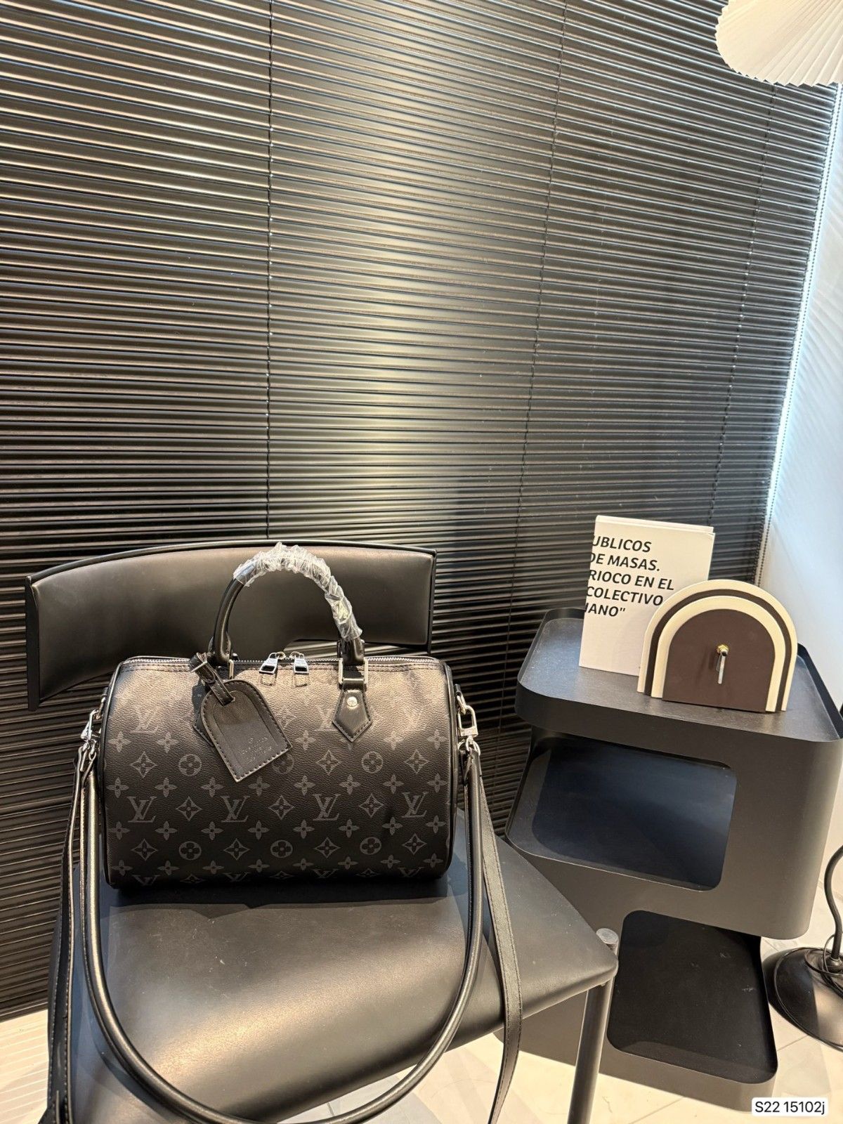 ルイヴィトン Lv X Nigo Keepall 30 クラシック A31658