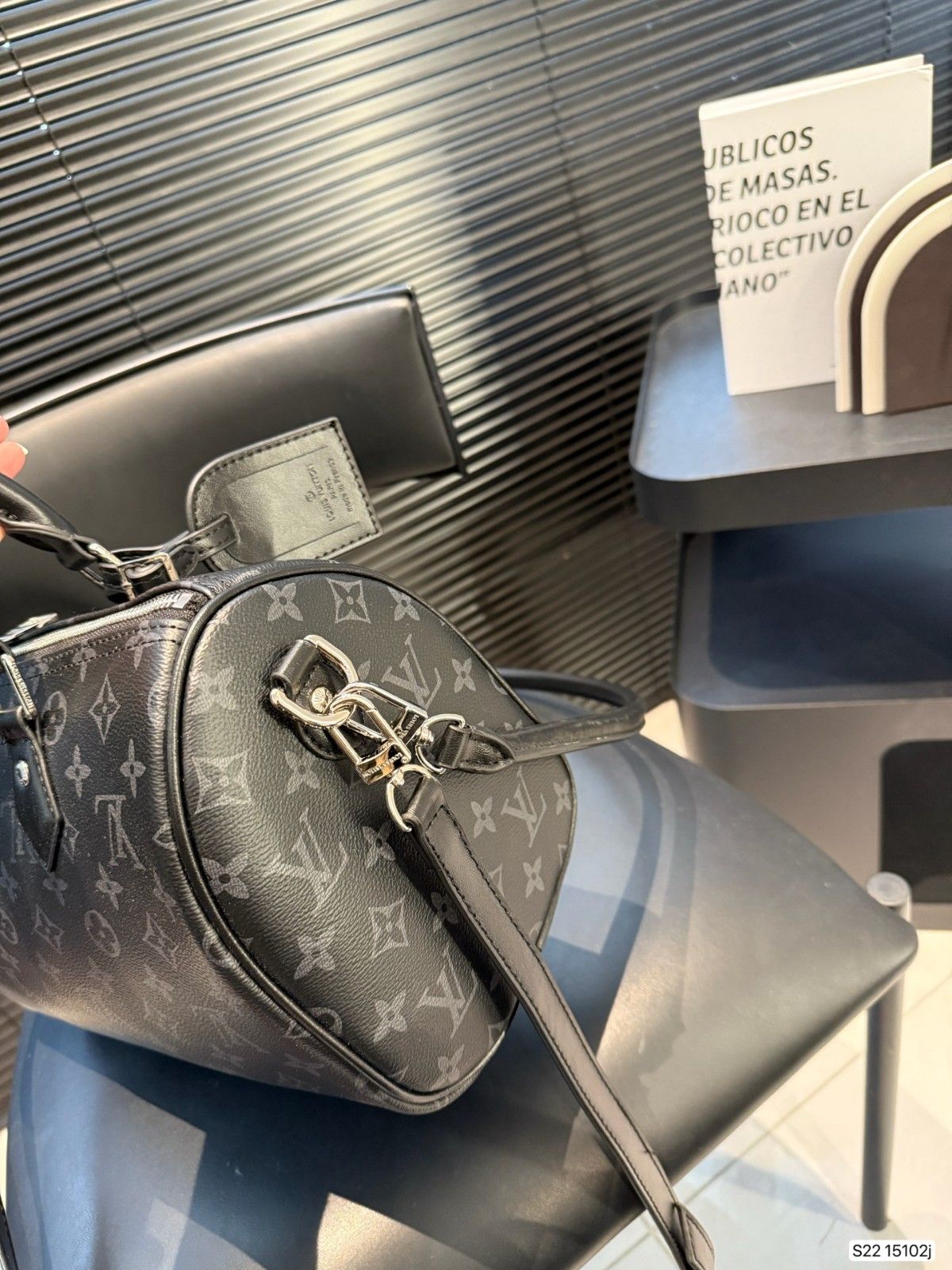 ルイヴィトン Lv X Nigo Keepall 30 クラシック A31658