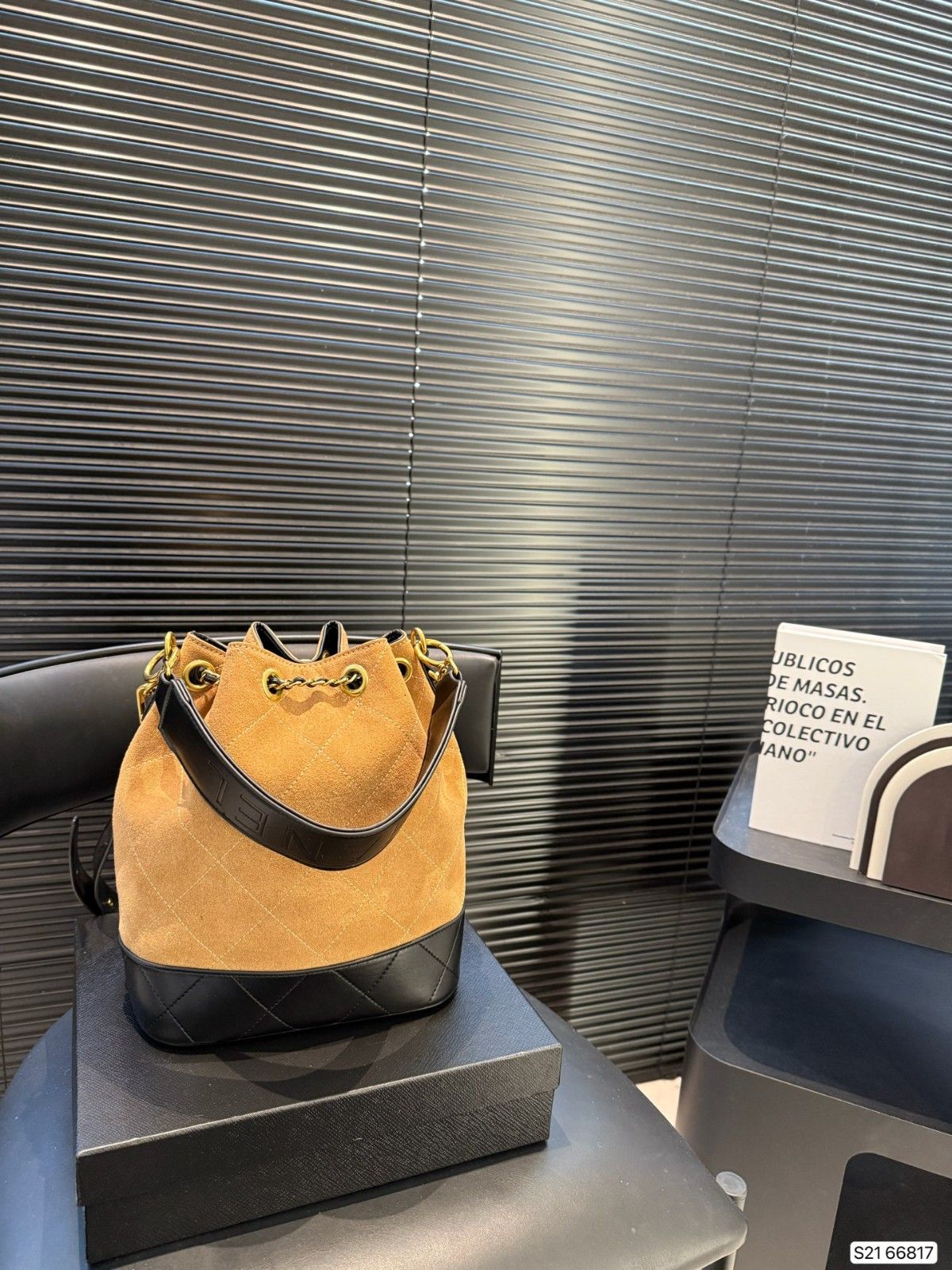 シャネル バケットバッグ ショルダーバッグ 可愛い A31683