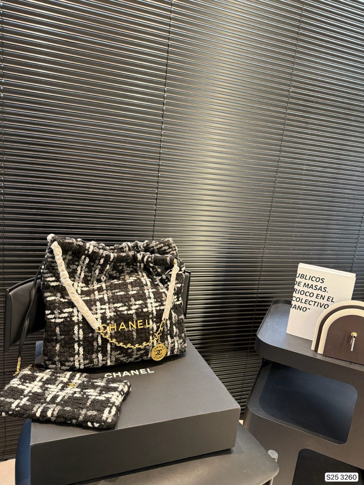 シャネル Chanel 22bag ツイード ショルダーバッグ A31678