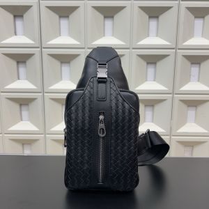 ボッテガ ヴェネタ ボディバッグ メンズ A31669