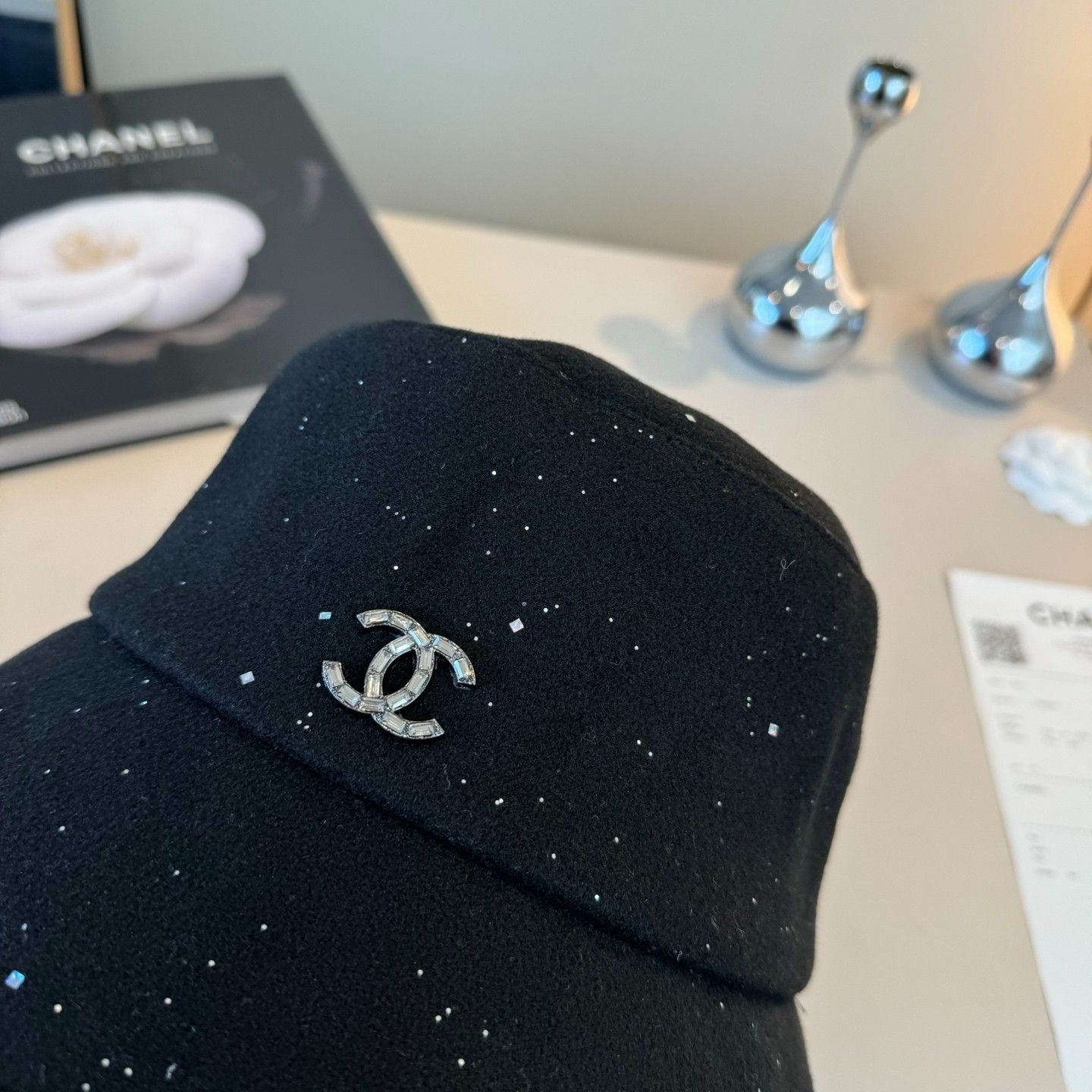 シャネル 秋冬新作のバケットハット 可愛い A32689