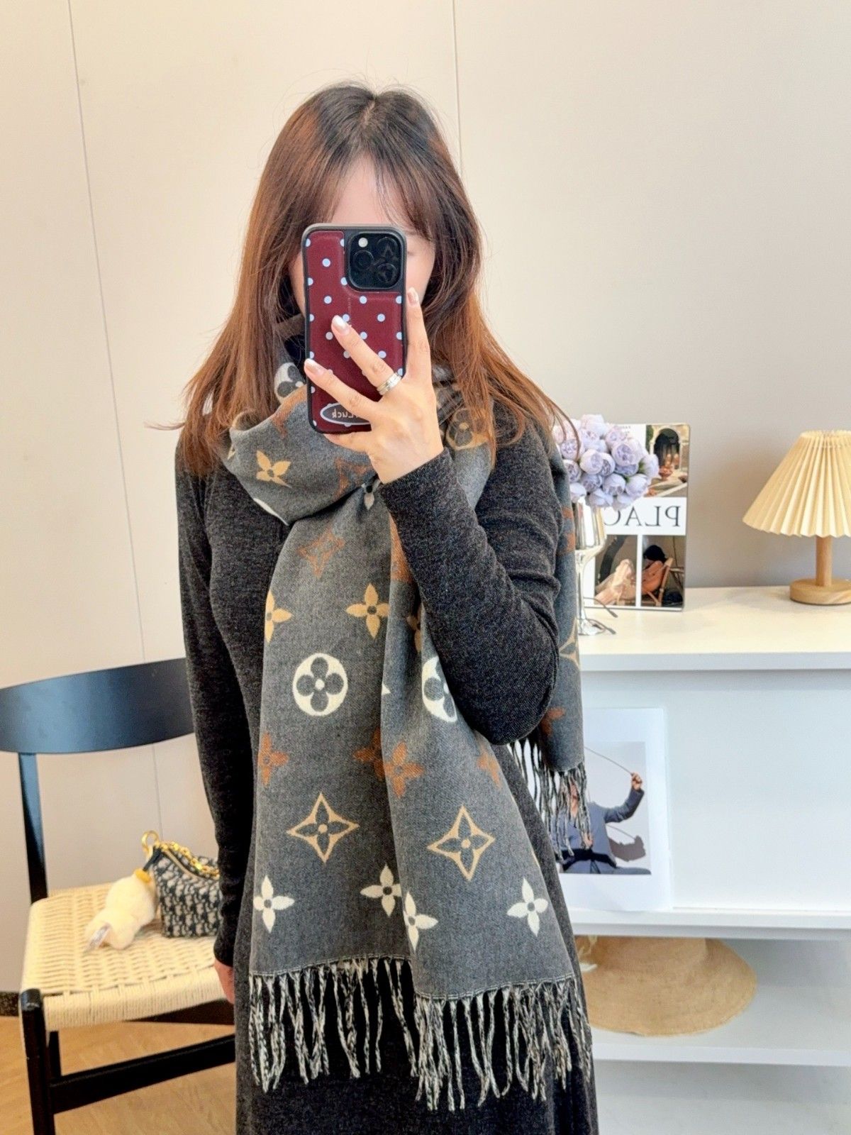 ルイヴィトン マフラー 秋冬 A31702