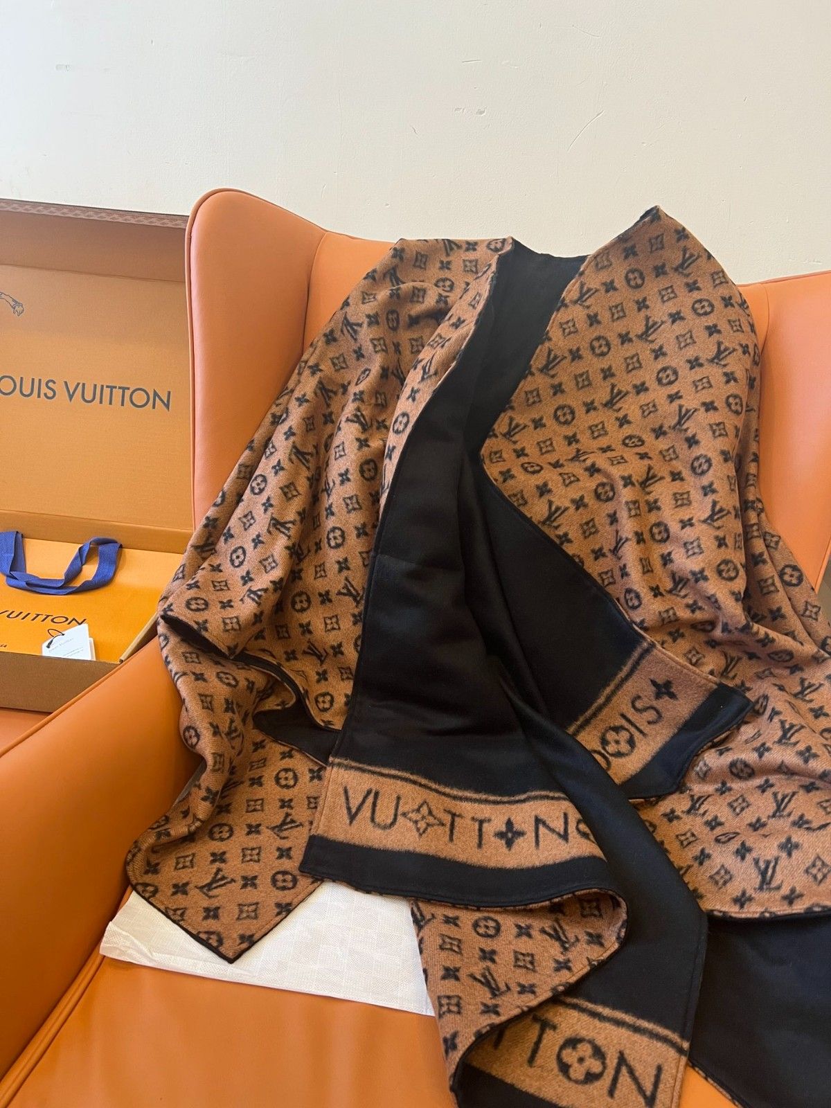 ルイヴィトン 高品質 大判ストール 秋冬 A31695