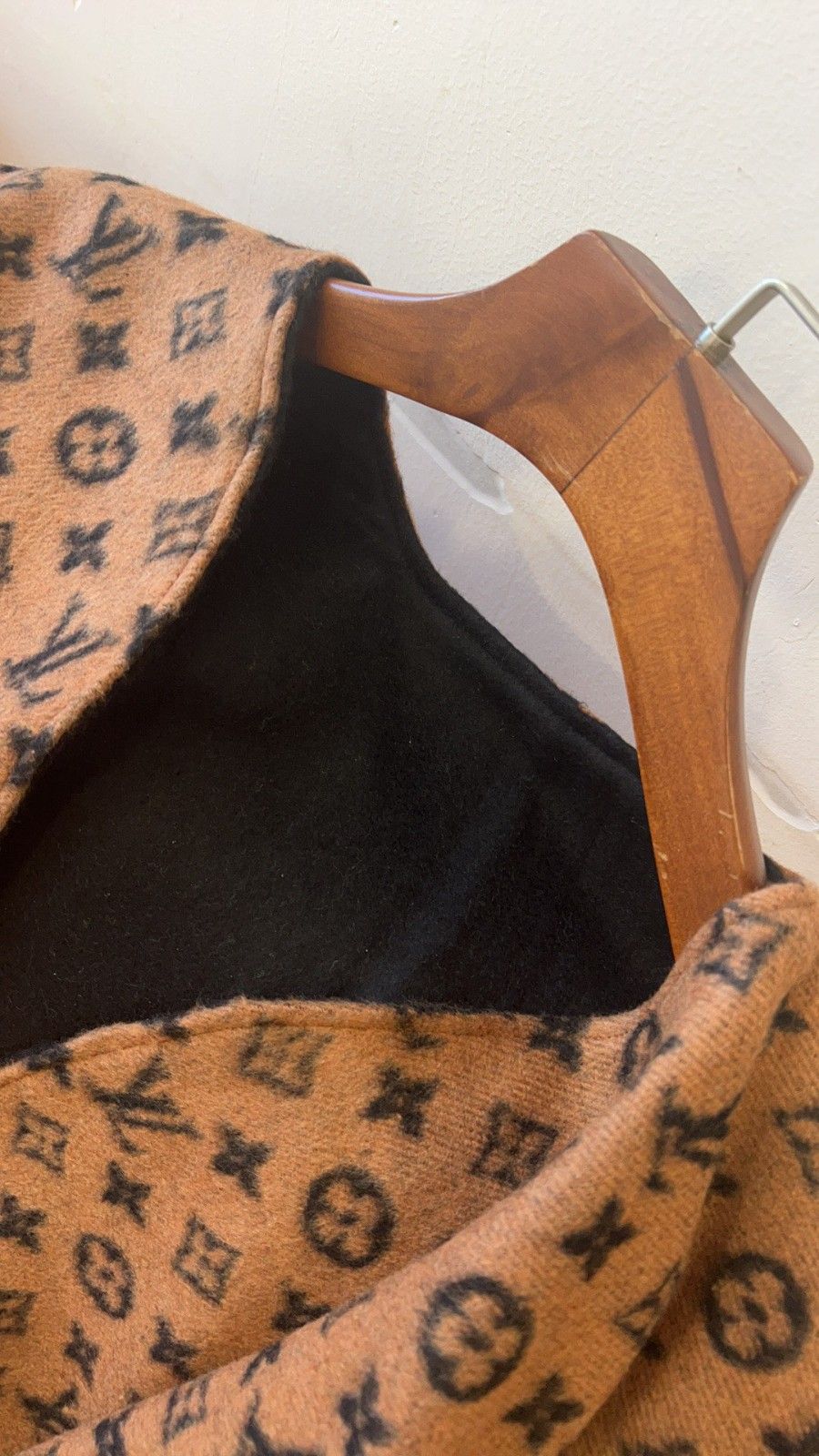 ルイヴィトン 高品質 大判ストール 秋冬 A31695