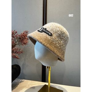 ルイヴィトン 秋冬新作のバケットハット A31694