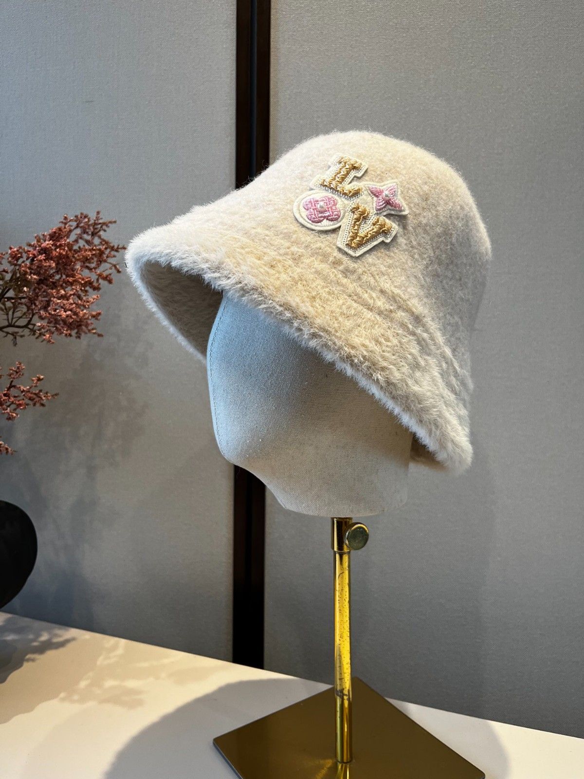 ルイヴィトン 秋冬新作のバケットハット 可愛い A32693