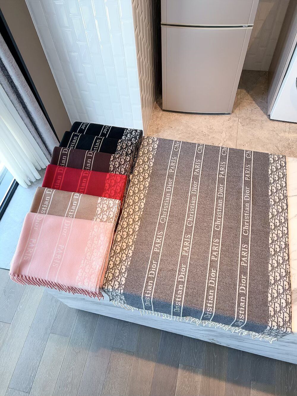 ディオール マフラー 秋冬 A31698