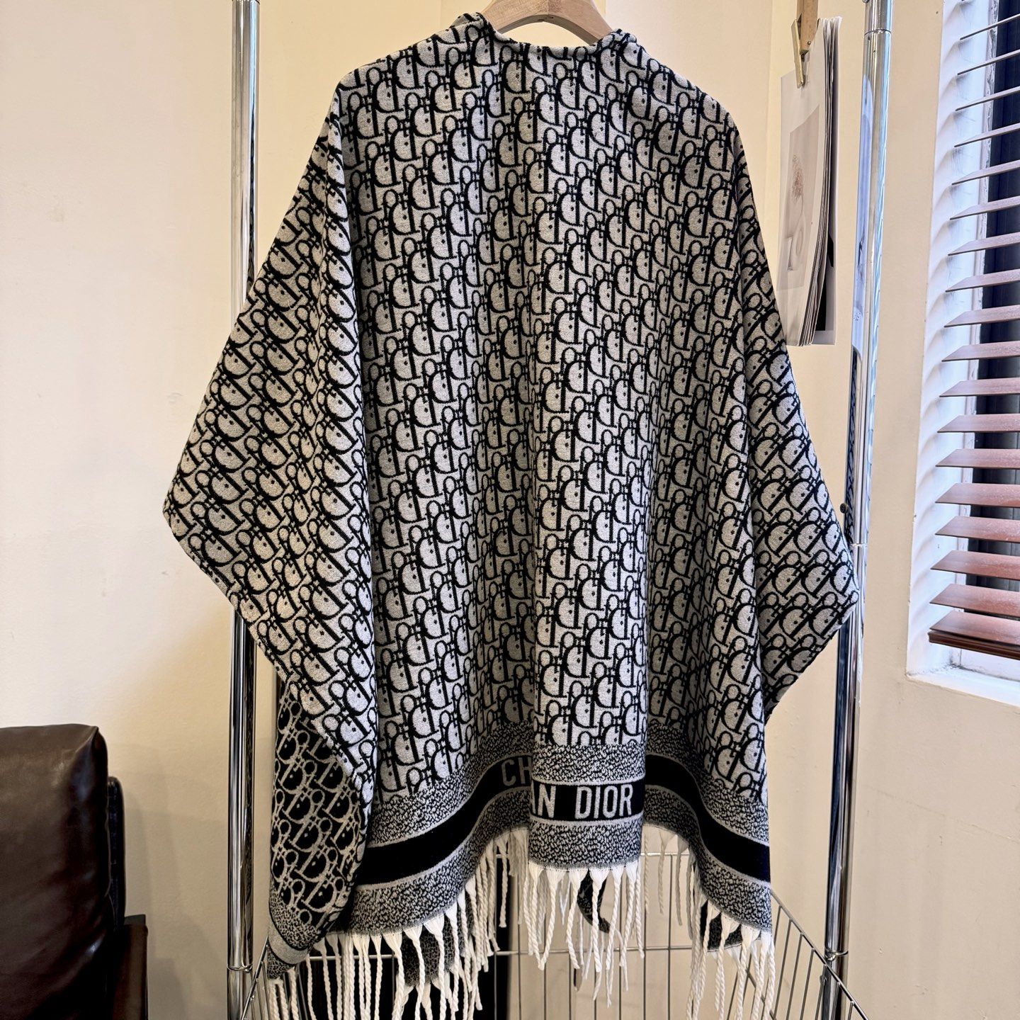 ディオール 大判ストール 秋冬 高級感 A31687