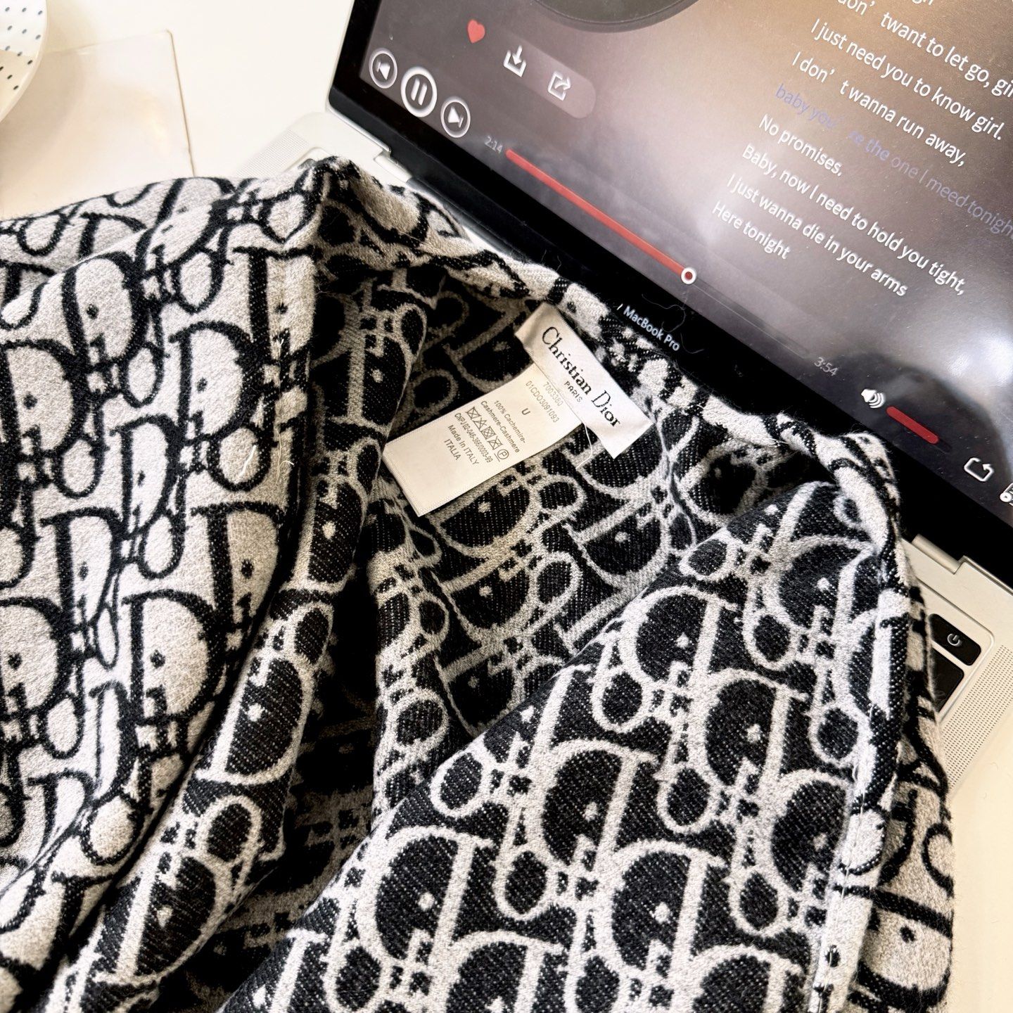 ディオール 大判ストール 秋冬 高級感 A31687