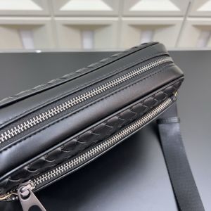 ボッテガ ヴェネタ ショルダーバッグ メンズ A31687