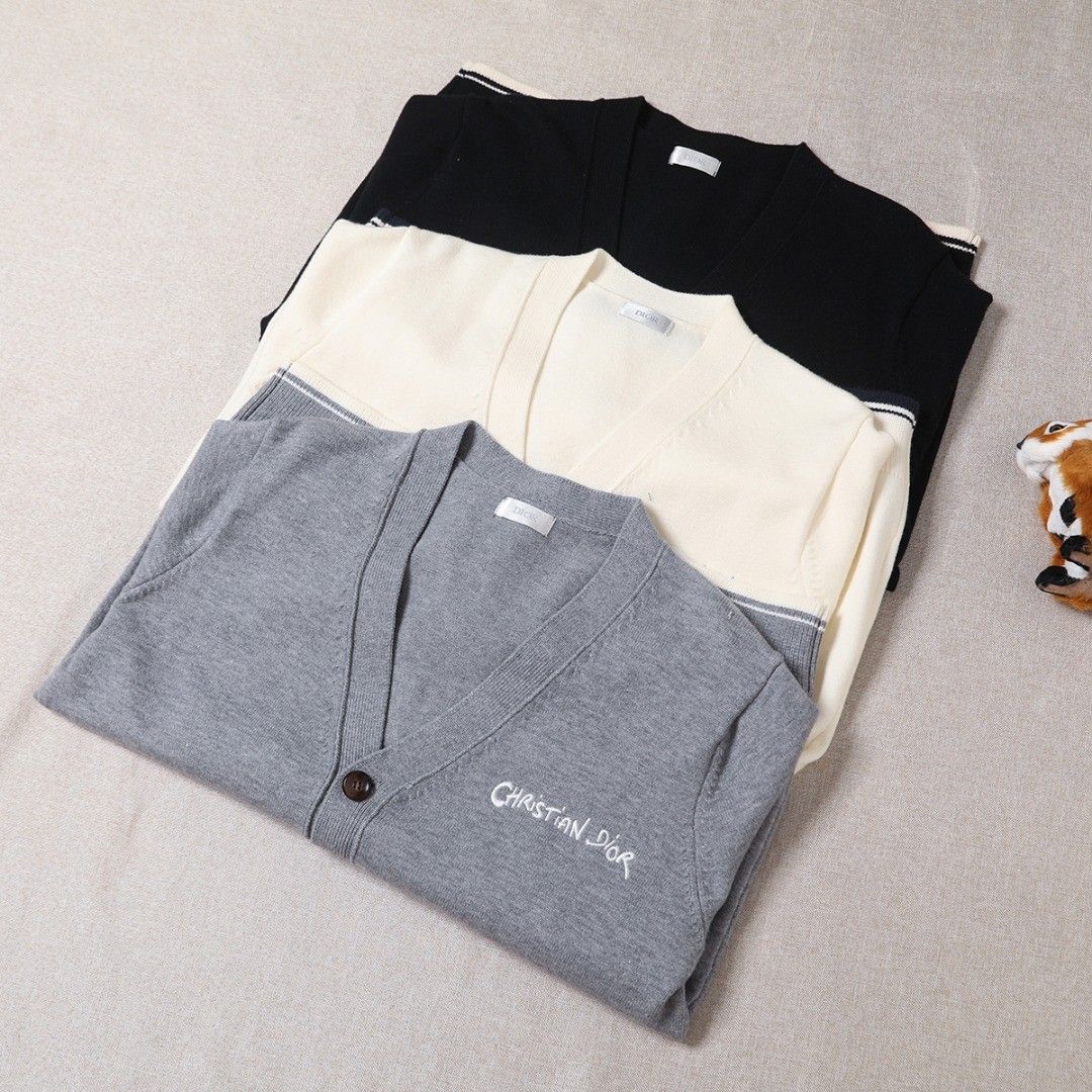 ディオール ニットカーディガン 男女向け 高級感 A31735