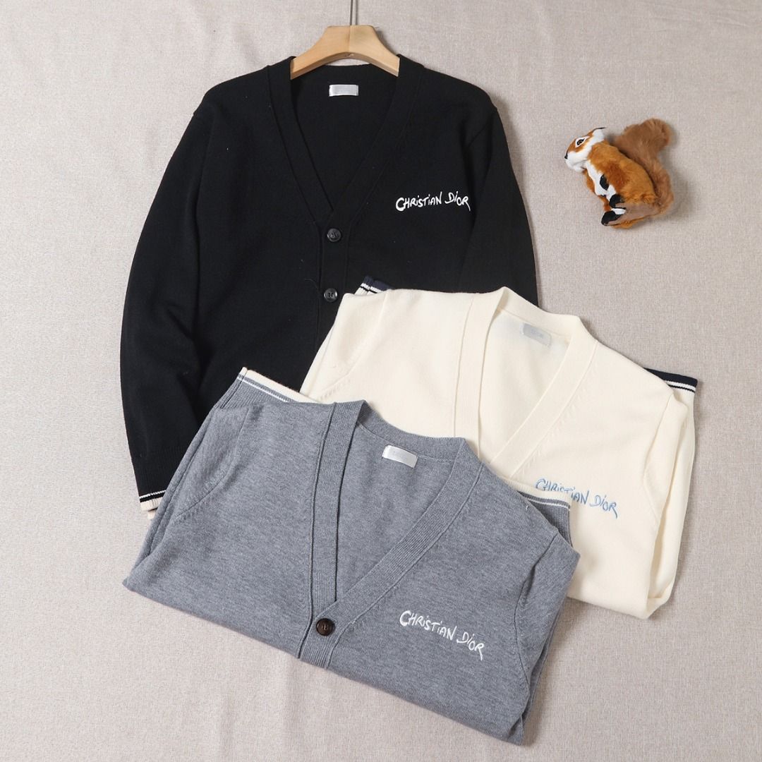 ディオール ニットカーディガン 男女向け 高級感 A31735