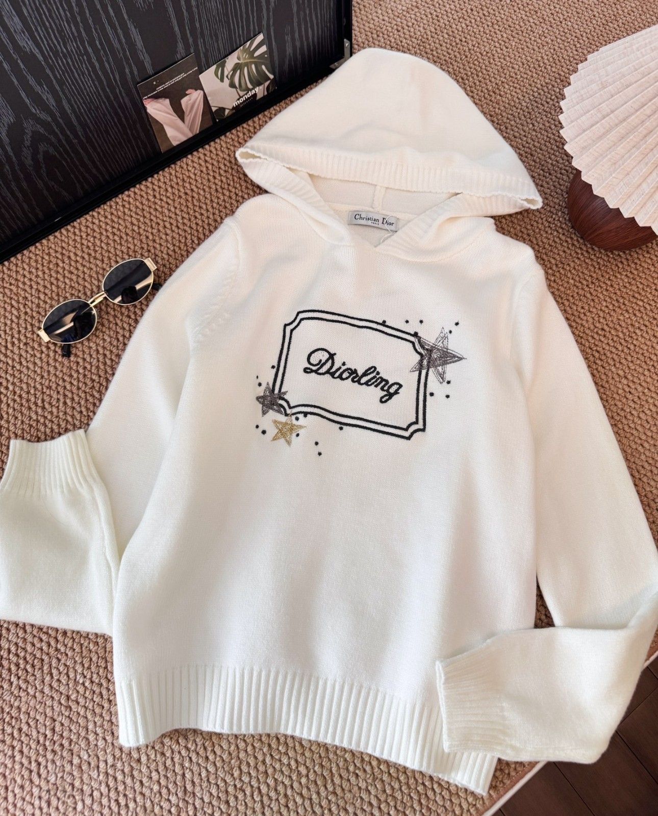 ディオール セーター フード付き ニット 刺繍 A31710