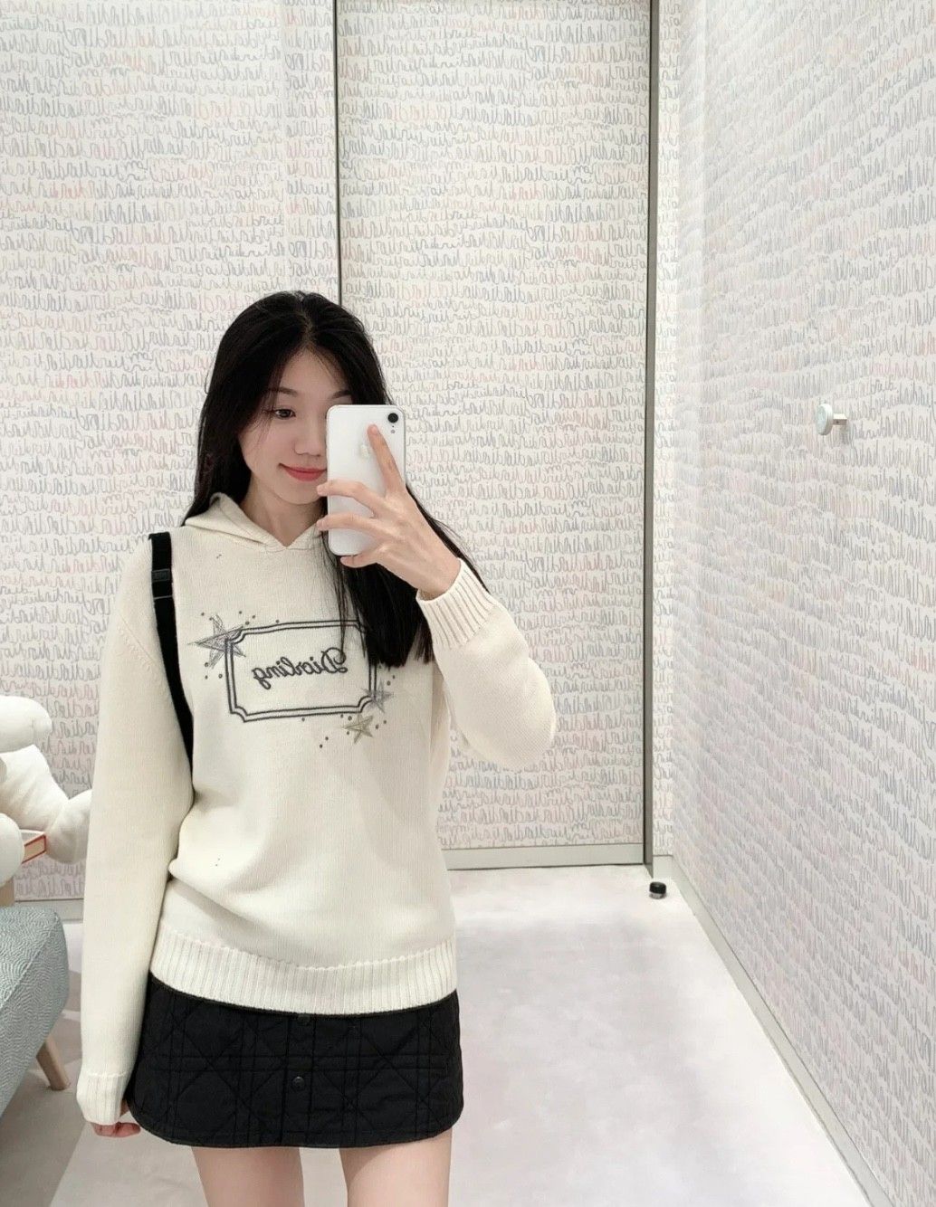 ディオール セーター フード付き ニット 刺繍 A31710