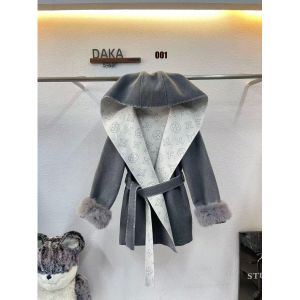 ルイヴィトン コート フード付きミドル丈 ファー付き袖 A31740