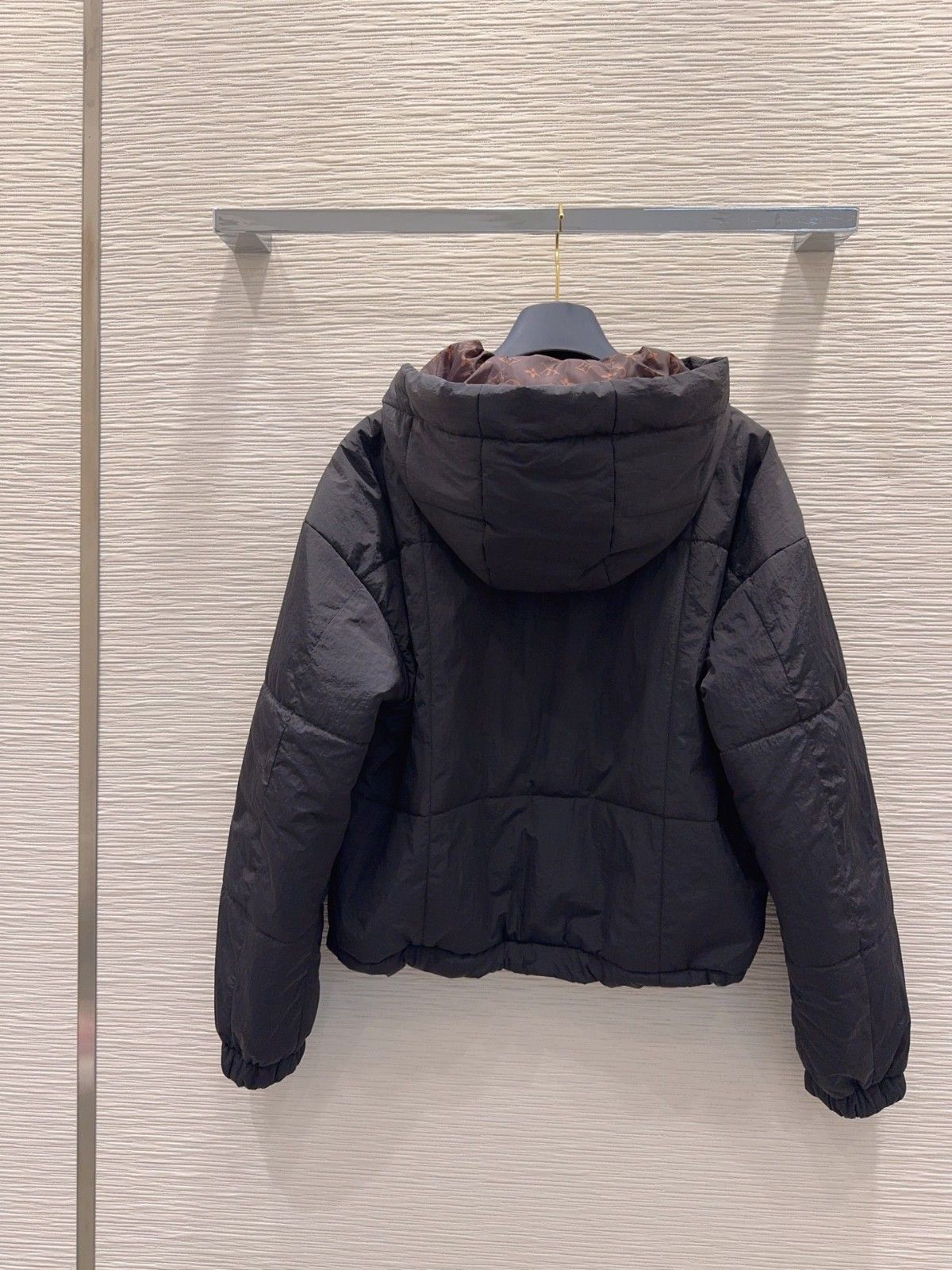 ルイヴィトン ジャケット 中綿入れ レディース A31737