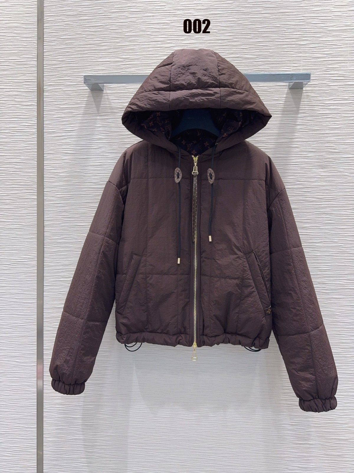 ルイヴィトン ジャケット 中綿入れ レディース A31737