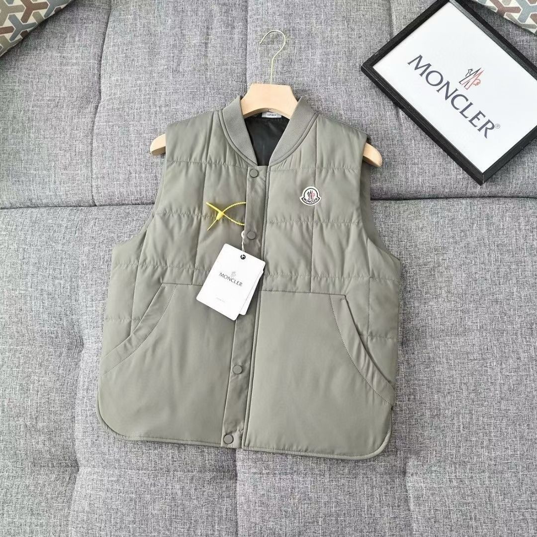 モンクレール カップル用 ダウン ベスト A31712