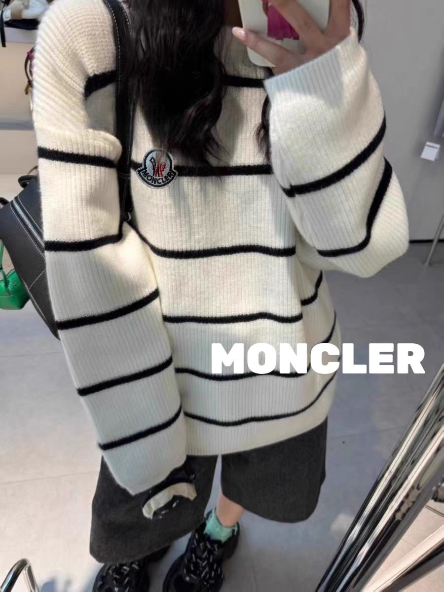 モンクレール セーター プルオーバー ゆったり A31709