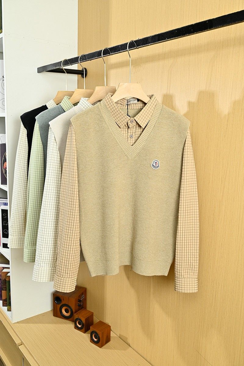 モンクレール 詰め合わせベスト シャツ メンズ シンプルデザイン A31707