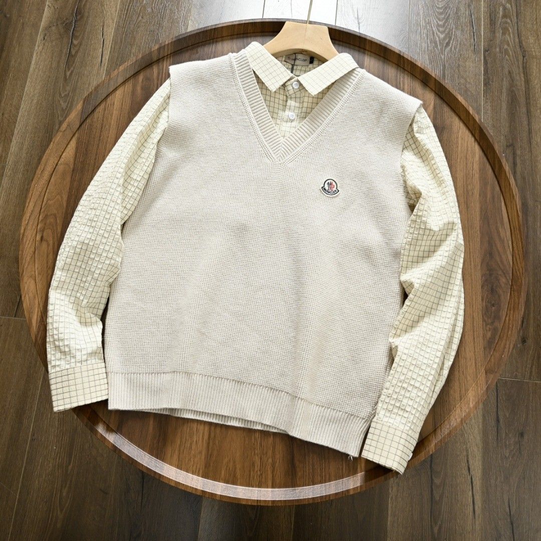 モンクレール 詰め合わせベスト シャツ メンズ シンプルデザイン A31707
