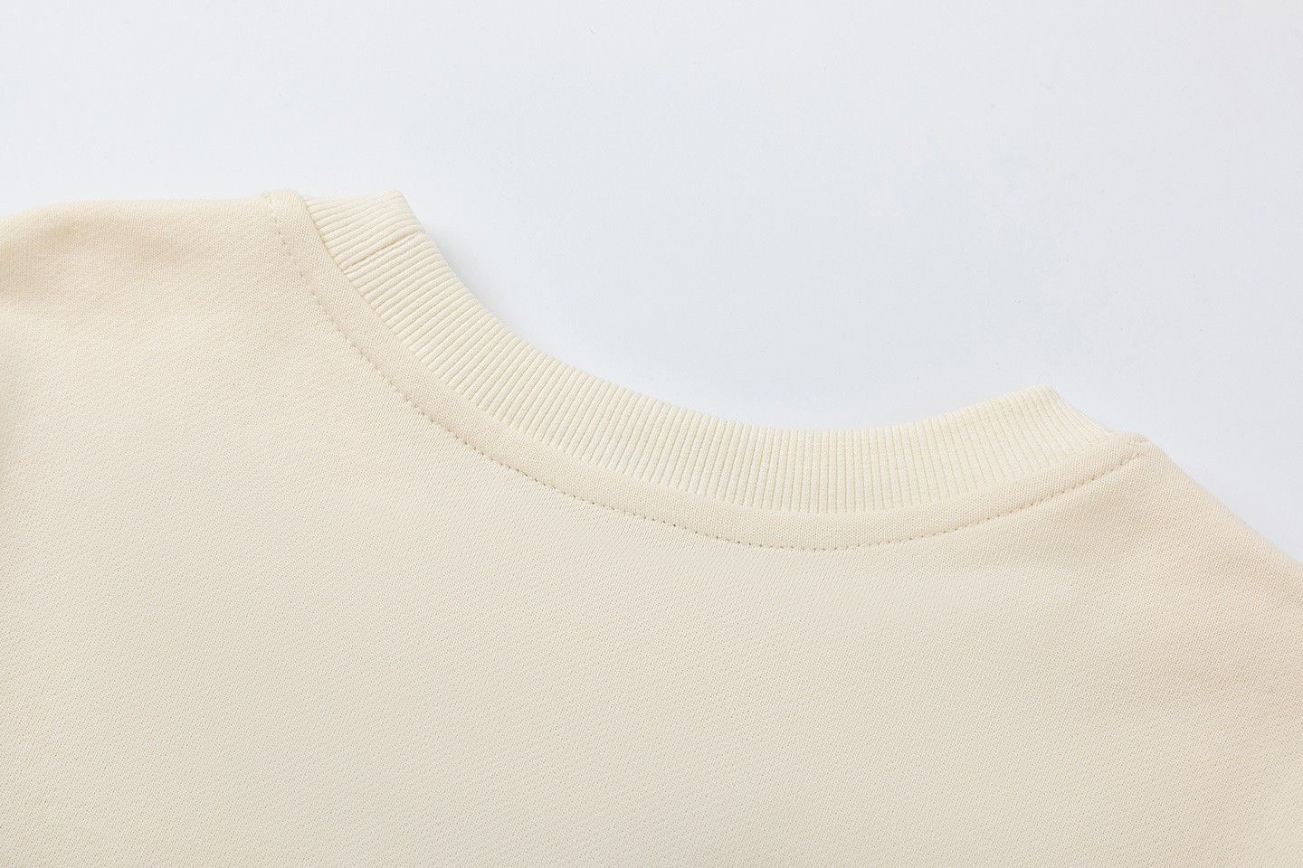 グッチ スウェットシャツ トレーナー 秋冬 ゆったり A31747