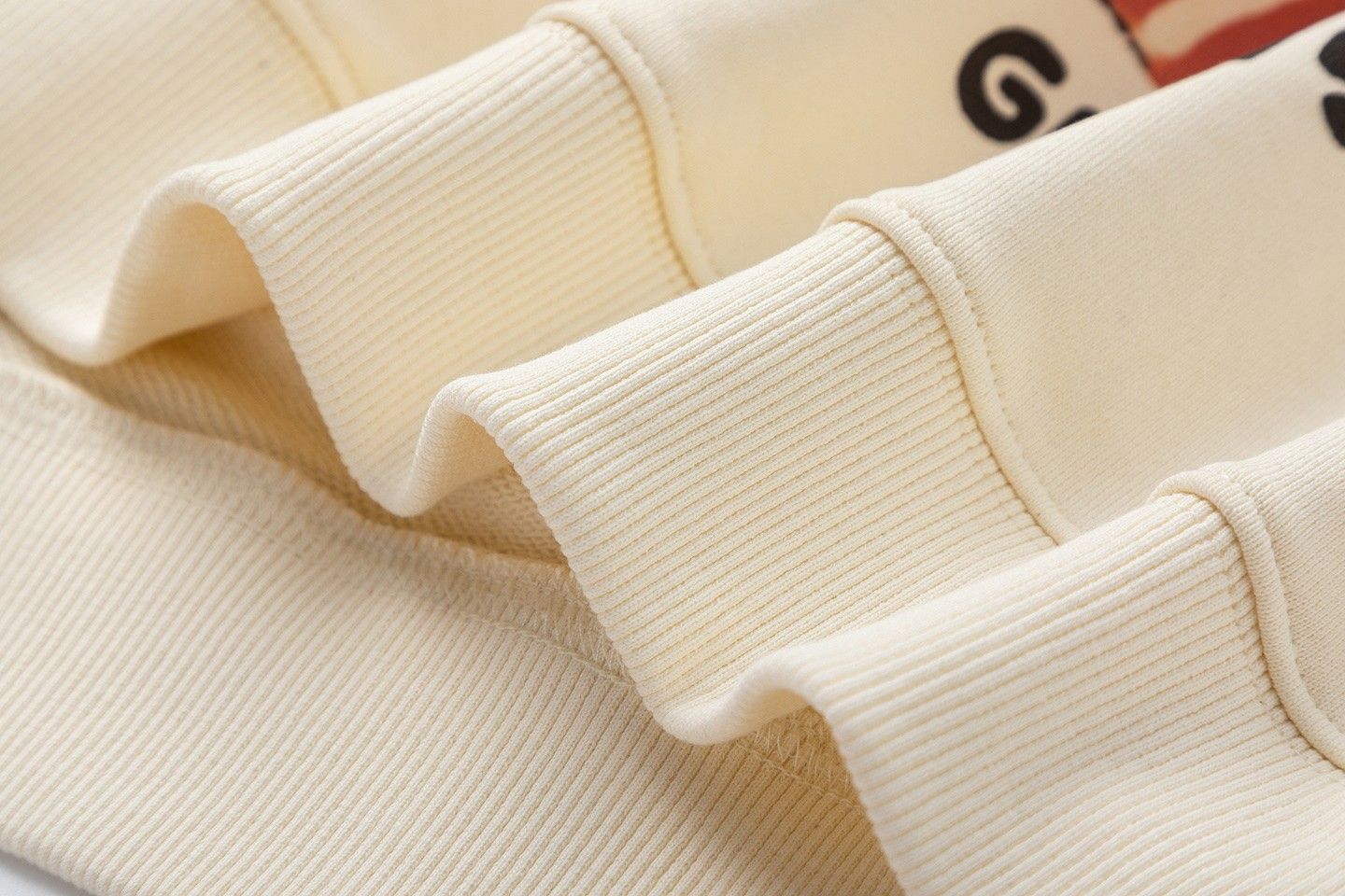 グッチ スウェットシャツ トレーナー 秋冬 ゆったり A31746