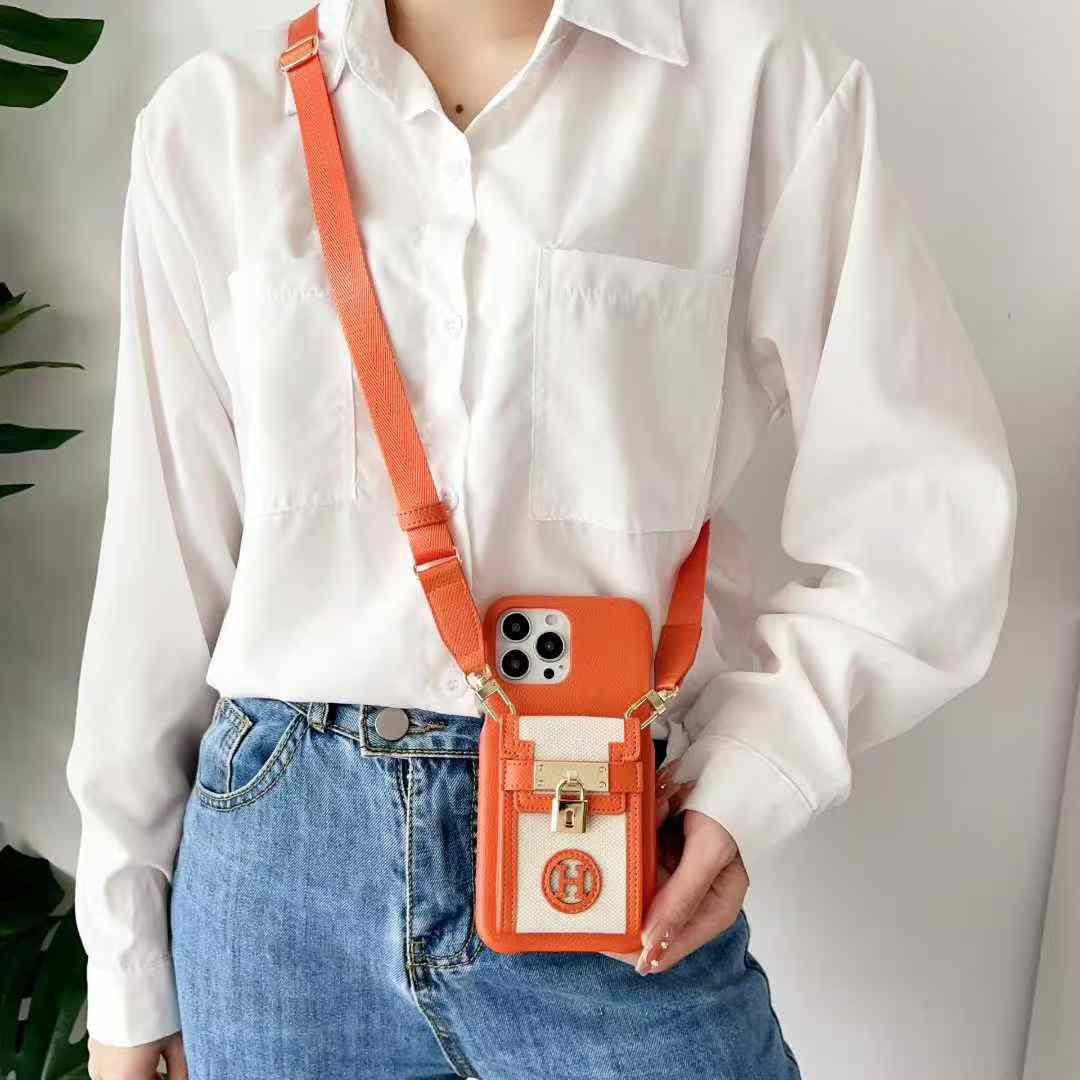 エルメスiPhone17/16/15/14/13/12ケース ショルダー