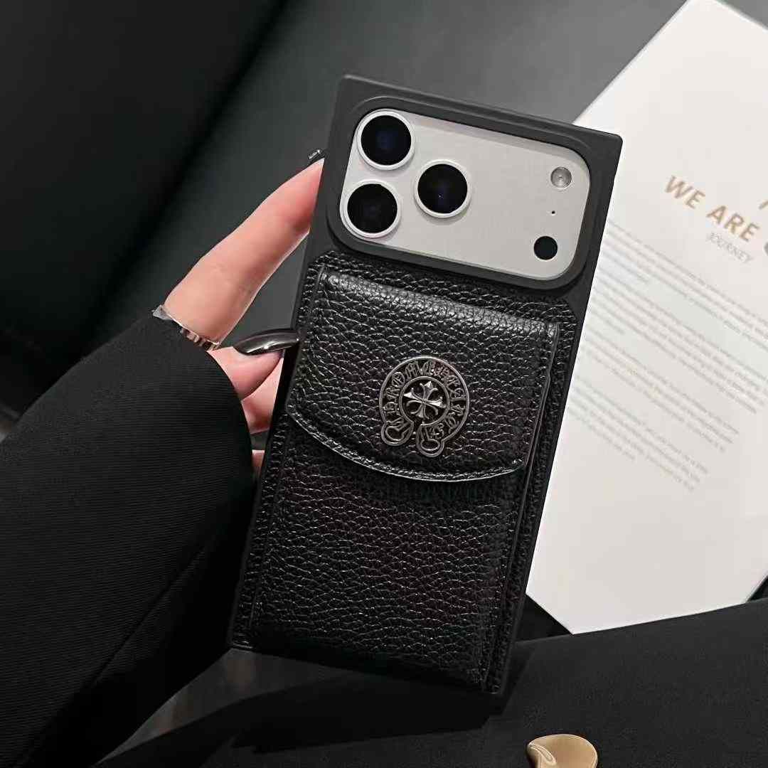 クロムハーツ iPhone17/16/15/14/13ケース
