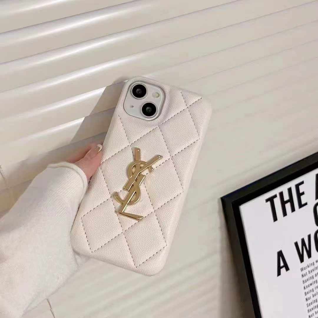 イヴサンローランiPhone16/15/14/13/12/11ケース