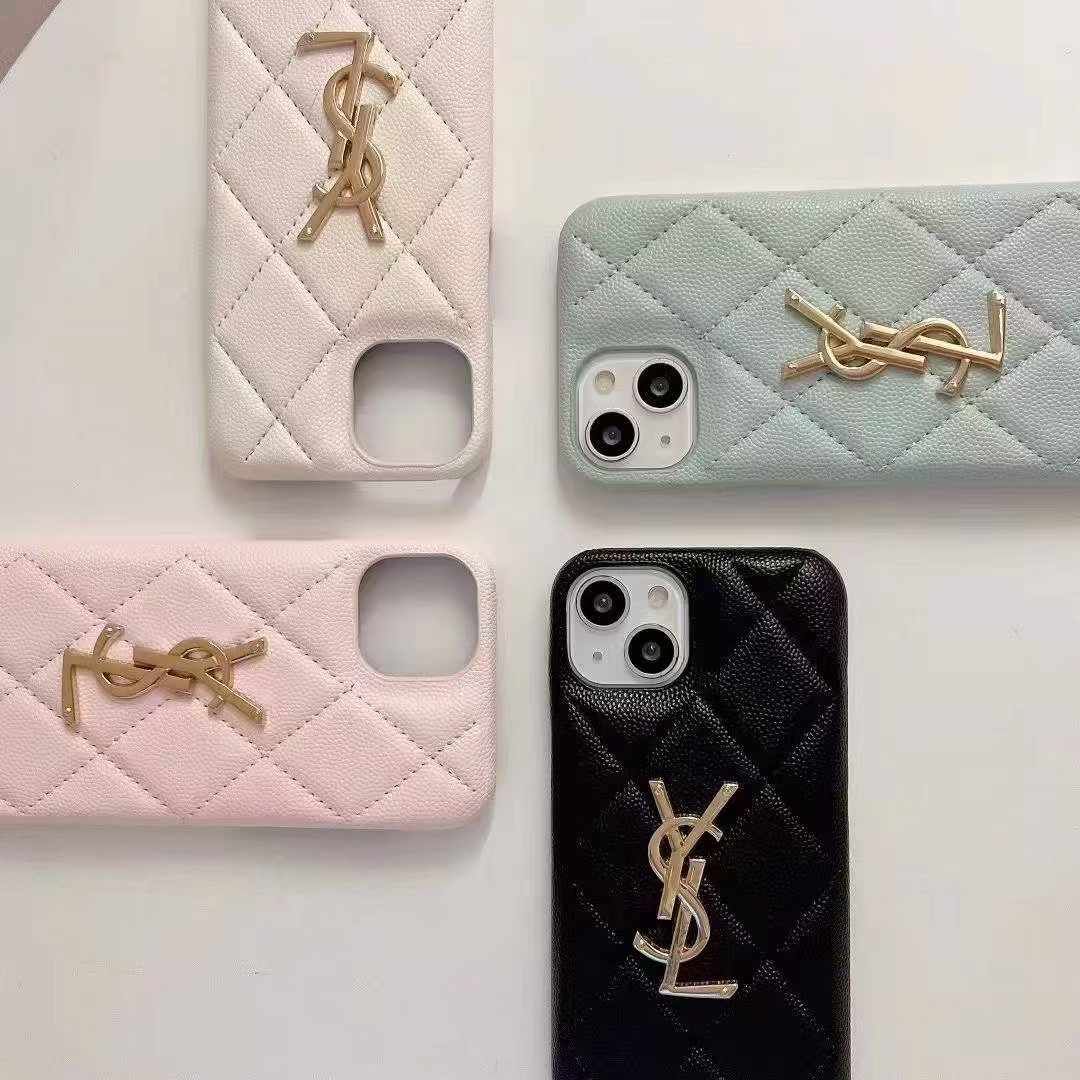 イヴサンローランiPhone16/15/14/13/12/11ケース