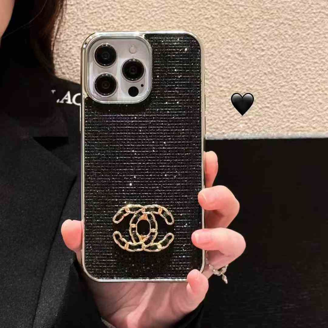 シャネル iPhone17/16/15/14/13/12/11ケース