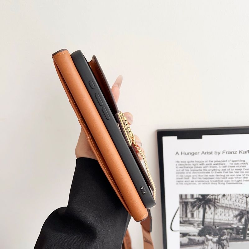 ルイヴィトン iPhone17/16/15/14/13/12ケース