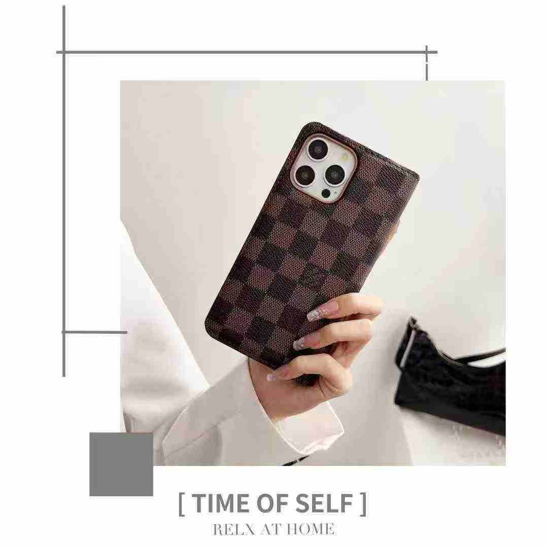 ルイヴィトン iPhone17/16/15/14/13/12/11ケース