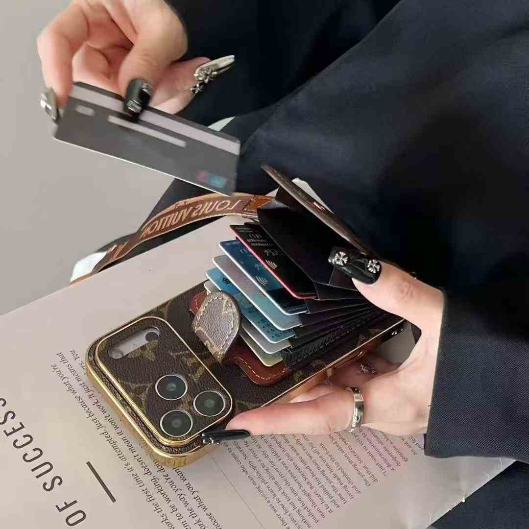 ルイヴィトン iPhone17/16/15/14/13/12/11ケース