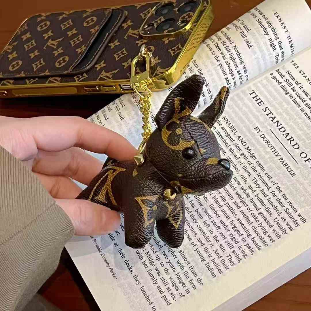 ルイヴィトン iPhone17/16/15/14/13/12/11/x/8/7ケース