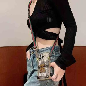 ルイヴィトン iPhone17/16/15/14/13/12/11/x/8/7ケース