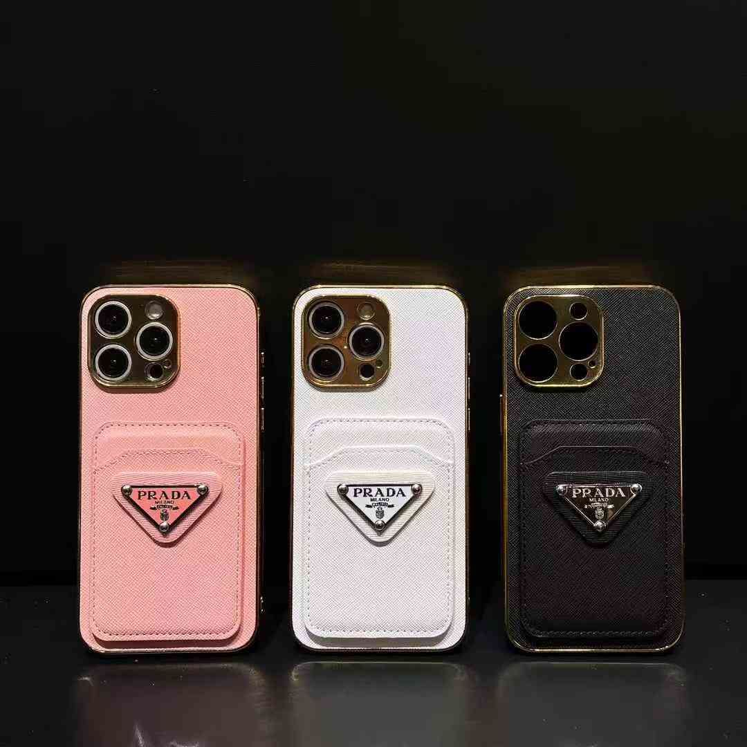 プラダiPhone17/16/15/14/13/12/11/xs/7/8ケース