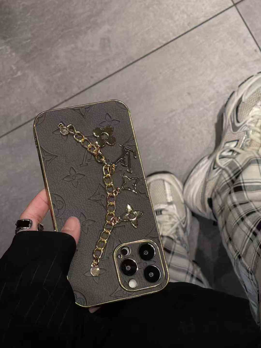 ルイヴィトン iPhone17/16/15/14/13/12/11/x/8/7ケース