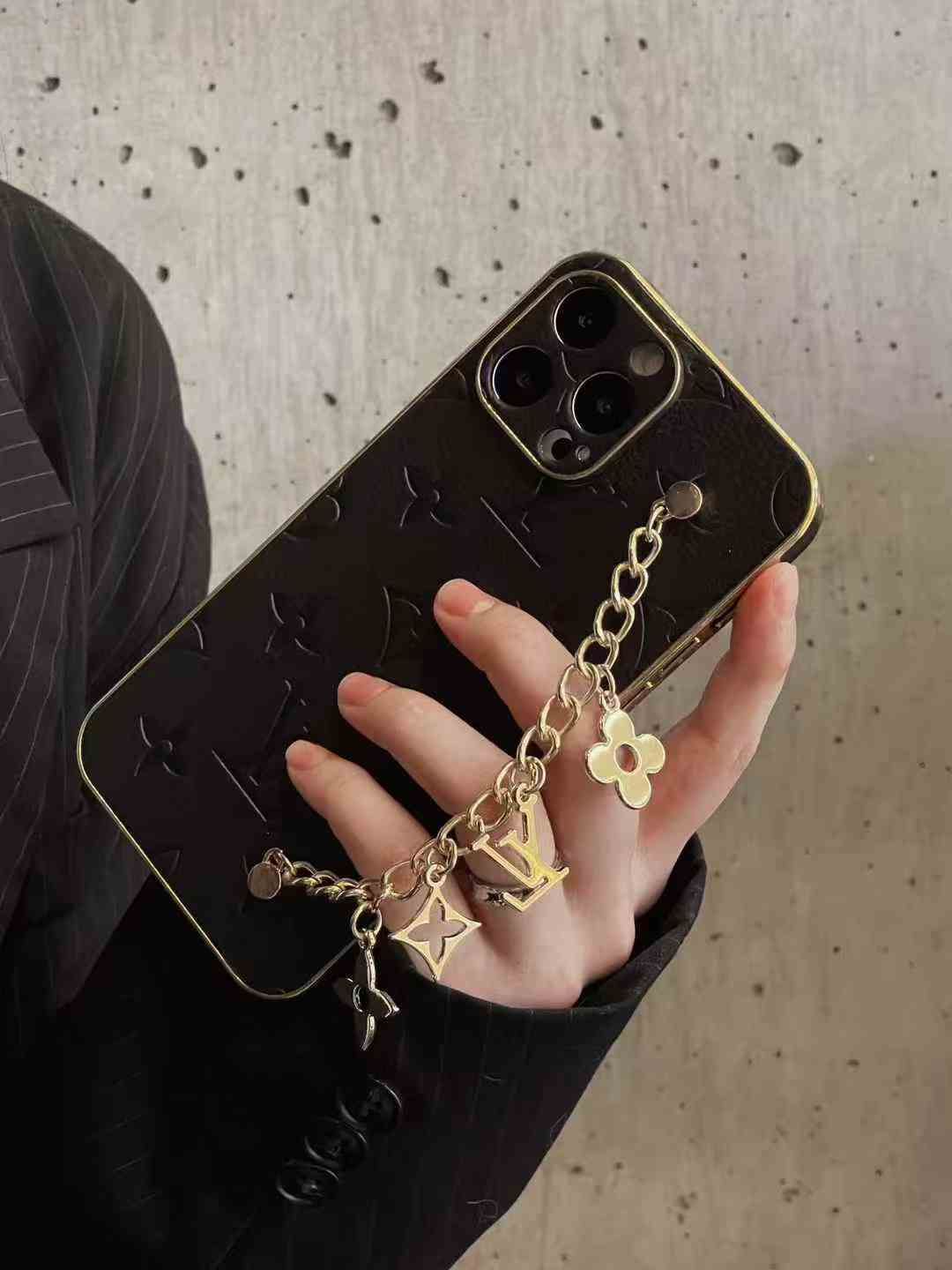 ルイヴィトン iPhone17/16/15/14/13/12/11/x/8/7ケース