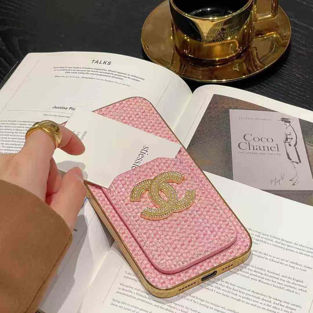 シャネル iPhone17/16/15/14/13/12/11/x/8/7ケース